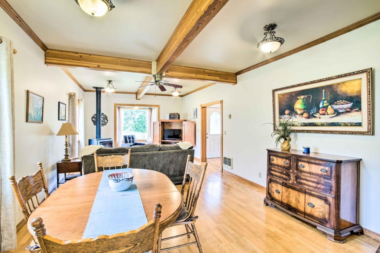 Quaint Coquille Getaway Near Beaches And Parks! Exteriör bild